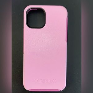 Pink Otterbox iPhone 12/12 Pro